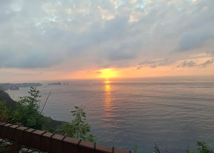 別荘 Nusa Penida Ocean Cliffside *