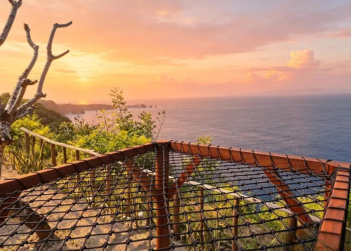 Nusa Penida Ocean Cliffside 別荘