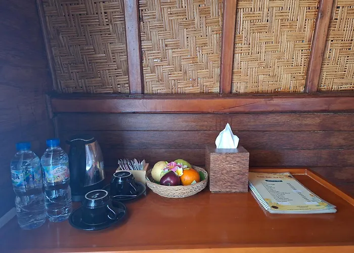 Nusa Penida Ocean Cliffside 別荘